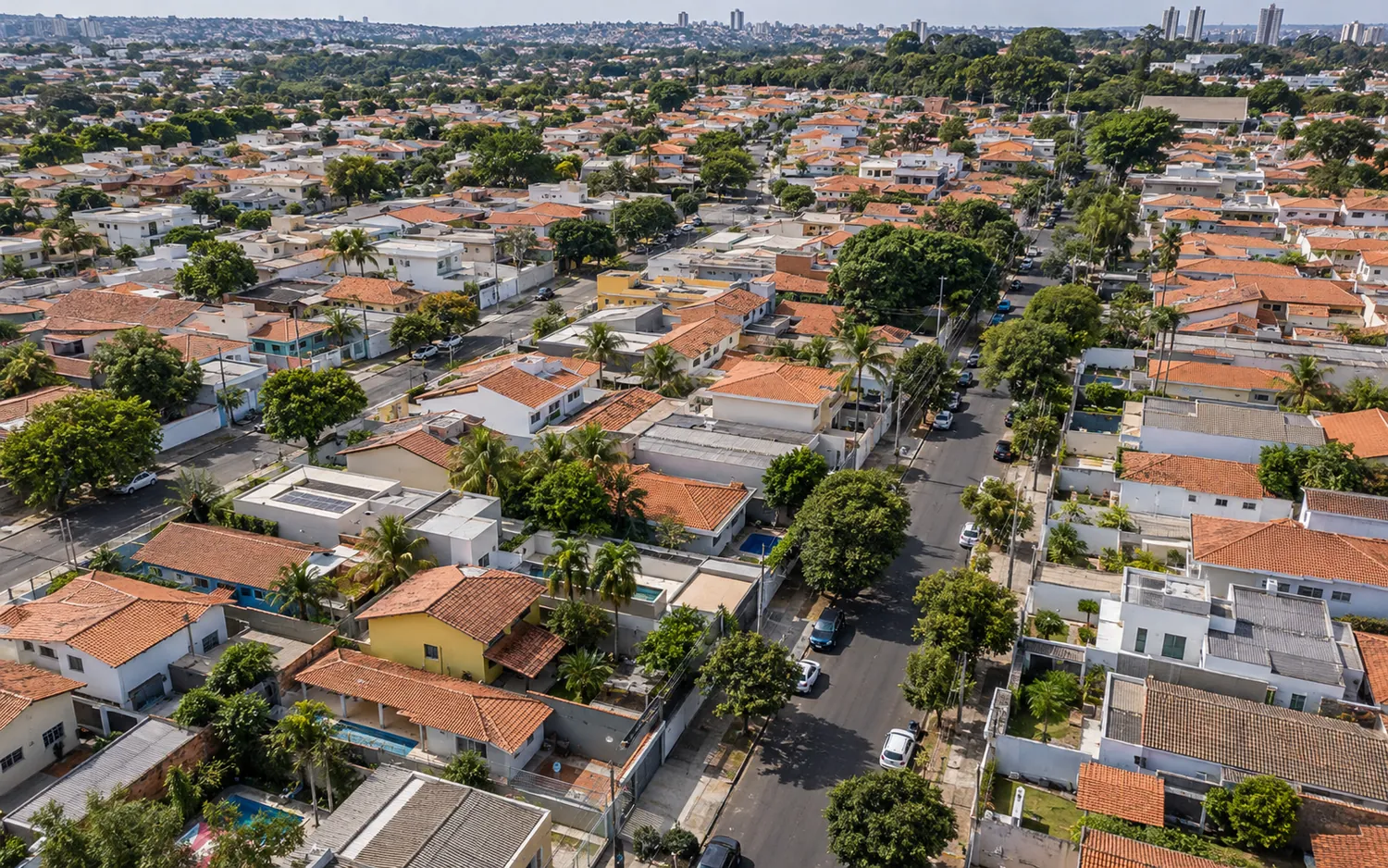 Vista aérea de um bairro residencial